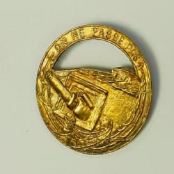 Insigne de béret Ligne Maginot ref bo 48