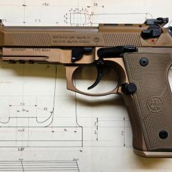 pistolet beretta M9 A4 9mm