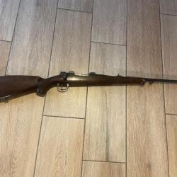 Carabine calibre 9.3x62 avec lunette et montage pivotant