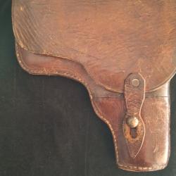 Etuis cuir ancien pour pistolet