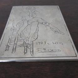 Plaque bronze argenté - signée B. Kojin 1923