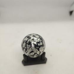 boule blaser et maral feuille d'argent