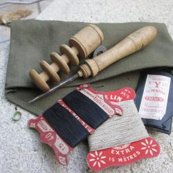 Bon Kit accessoires et pochette de couture armée francaise (b)