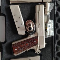 COLT modèle 1911 "COMBAT COMMANDER" 45 ACP INOX