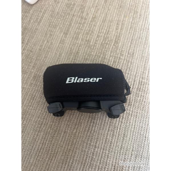 Bonjour,Je vends un viseur point rouge Blaser RD20, montage d'origine Blaser, en excellent tat.