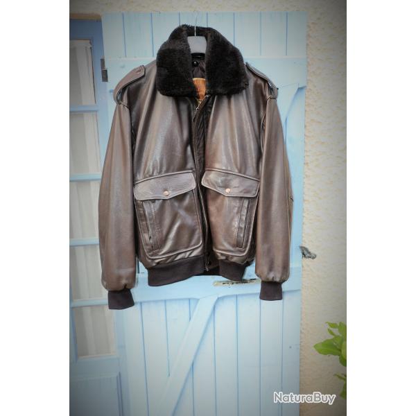SUPERBE BLOUSON PILOT EN CUIR ET DOUBLURE AMOVIBLE TAILLE 52 *PEU PORTE* COMME NEUF**COLLECTION**