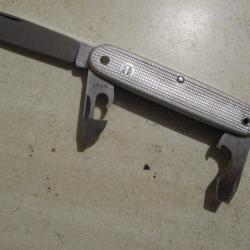 couteau du soldat suisse elsener schwyz 1971