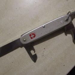 couteau du soldat suisse wenger 1985