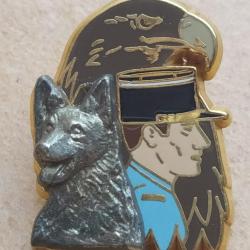 PINS GENDARMERIE NATIONALE MAITRE CHIEN PSIG AIGLE modele N2