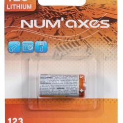 Blister 1 pile CR123 A lithium 3 V Num'Axes