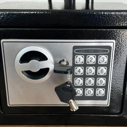 coffre fort 4.6 L double securité code + clé neuf