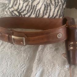 Ceinturon Western en cuir pleine fleur