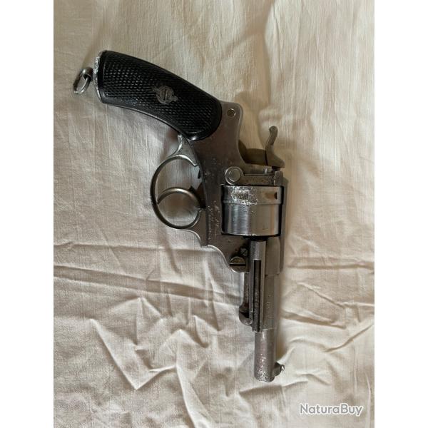 Revolver 1873 calibre 12mm