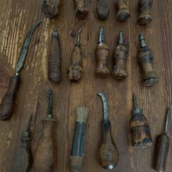 lot vintage complet couteaux pour travailler le cuirtrès rare !