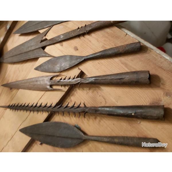 Lot de 6 pointes de lances,sagaies africaines,en fer forg  la main