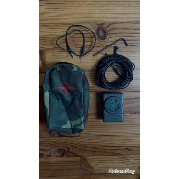 Veilleur De Nuit Hutte Avec Amplificateur Micro