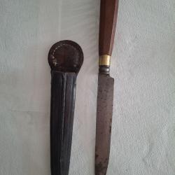 Couteau ou Dague à definir