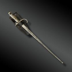BAÏONNETTE pour fusil d'enfant, dit fusil Garrigues avec fourreau - France - Vers 1880