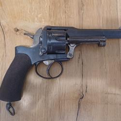 Revolver 11x73
