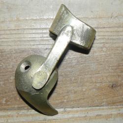 Embouchoir et calotte de pistolet