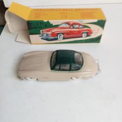 Quiralu Mercedes-Benz 300 SL bicolore 1/43 neuf en boîte toit vert