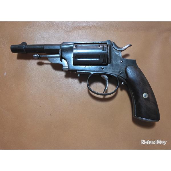 REVOLVER LIEGEOIS -  "ELG COURONN"  CAL 8.92 Chambre le 32-20 Winchester
