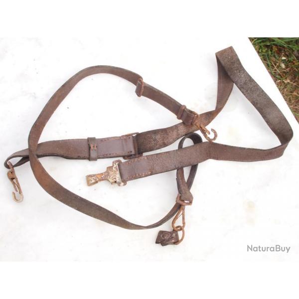 lot 2 sangles cuir fauve officier arme de l'air - WWII