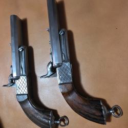 JOLIE PAIRE DE PISTOLETS À BROCHE EN PARFAIT ÉTAT DE CONSERVATION