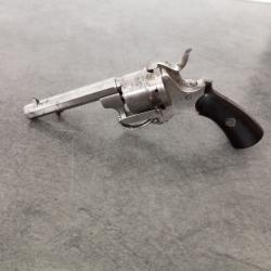 trés beau revolver le faucheux gravé