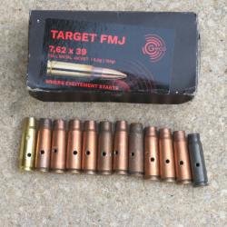 Etuis / douilles neutralisées et boites de 7,62 x 39, Ak 47 kalashnikov..