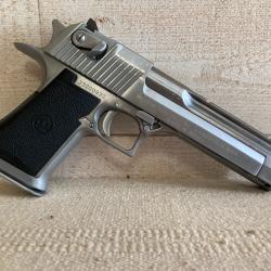 Pistolet Desert Eagle / Magnum Research (IMI) - Cal 44 Mag /Inox . Occasion .