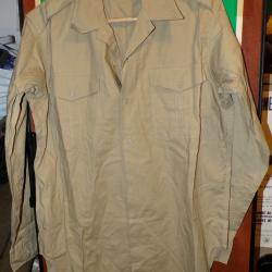 CHEMISE MILITAIRE DE L'ARMEE FRANCAISE DE 1960 PERIODE GUERRE ALGERIE  ,Taille 4 L SOIT XL EN CIVIL,