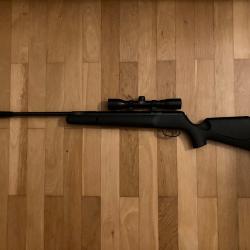 Carabine à plombs Crosman Fury np -20J 4.5 mm- en TBE visée 4X32 avec housse
