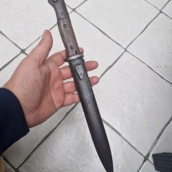 Baionette  impacté allemande k98 commercial et fourreau militaires 39/45