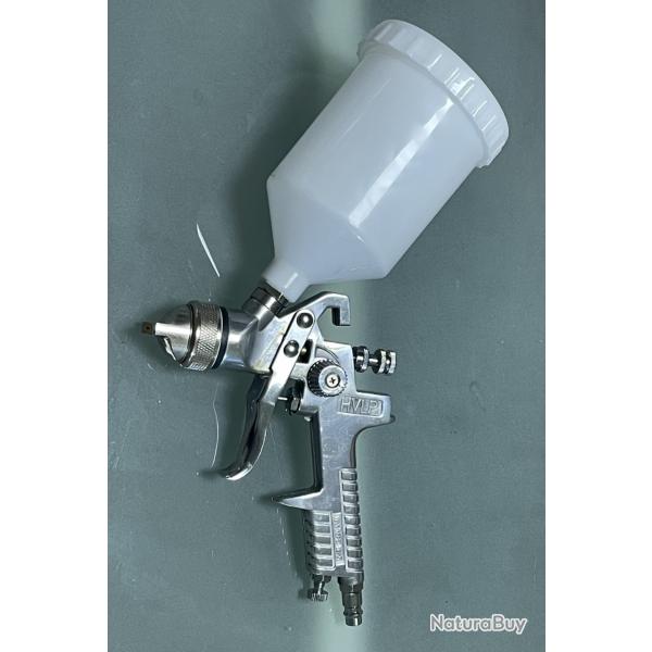 PISTOLET A PEINTURE
