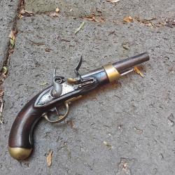 Pistolet AN13
