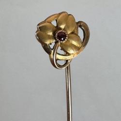 Epingle à cravate en or massif 18 carats - Début XXème - Broche - spinelle