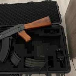 mallette airsoft avec réplique et accessoires