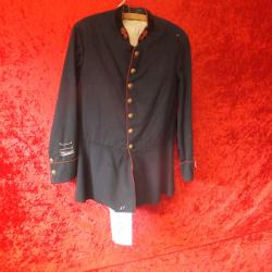 Ancien costume militaire. Veste militaire                                                        (3)