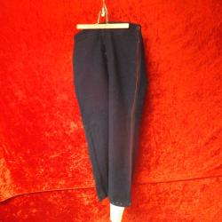Ancien costume militaire.  pantalon militaire                                              (A8)