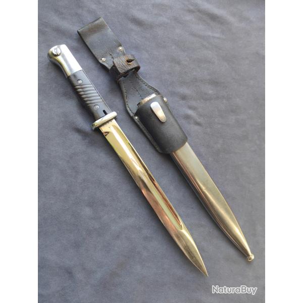 Baionnette 1884-98 3me type baklite de parade - Allemagne