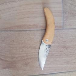 Couteau pliant deux clous forgé en acier carbone bois d'if