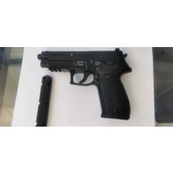 Pistolet sig sauer p226 de la marine co2 4.5.mm plombs