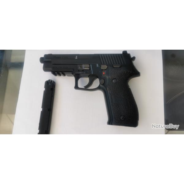 Pistolet sig sauer p226 de la marine co2 4.5.mm plombs