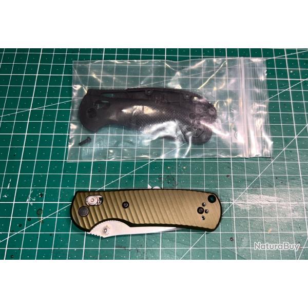 Vends Benchmade Mini Griptilian avec plaquettes AWT Alu