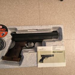 Pistolet à plomb -gamo- mod compact- calibre 4.5mm- puissance 3.66 jules- droitier- 923gr