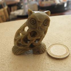 petit hibou sculpté en stéatite
