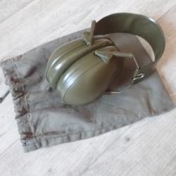 Casque anti bruit + housse. Armée Suisse. Idéal tir, TAR, Armée suisse