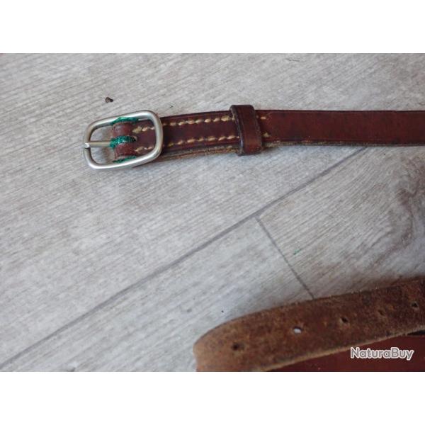 Lanire en cuir, arme suisse,  identifier