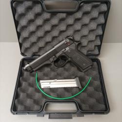 Pistolet UMAREX Beretta 92FS calibre 22lr avec mallette et 2chargeurs